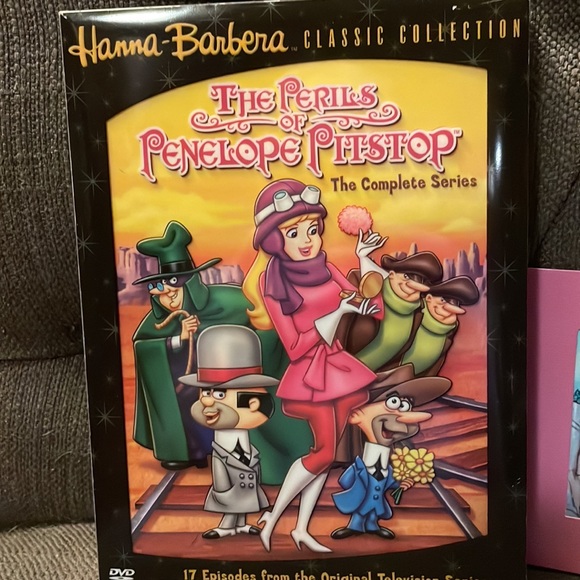 The Perils of Penelope Pitstop Hanna Barbera DVD set with collectible lithograph - Picture 2 of 13
